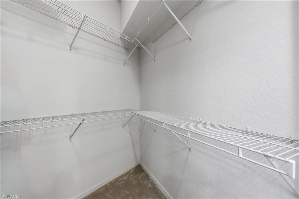 8420 Excalibur Cir, Unit R6, Naples, FL 34108 Photo