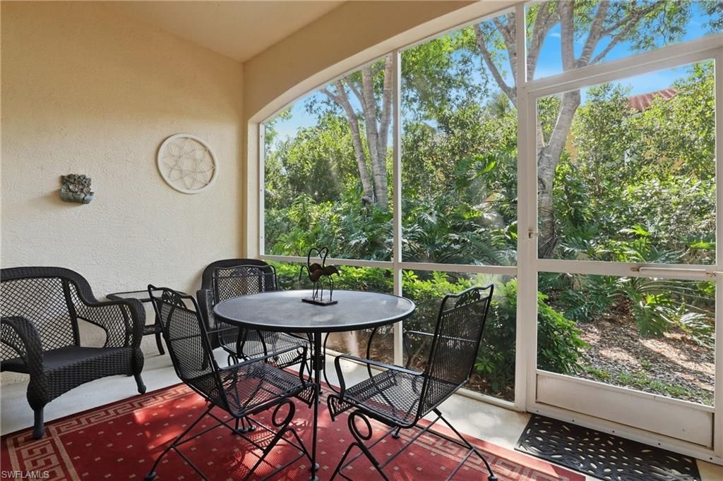 8420 Excalibur Cir, Unit R6, Naples, FL 34108 Photo