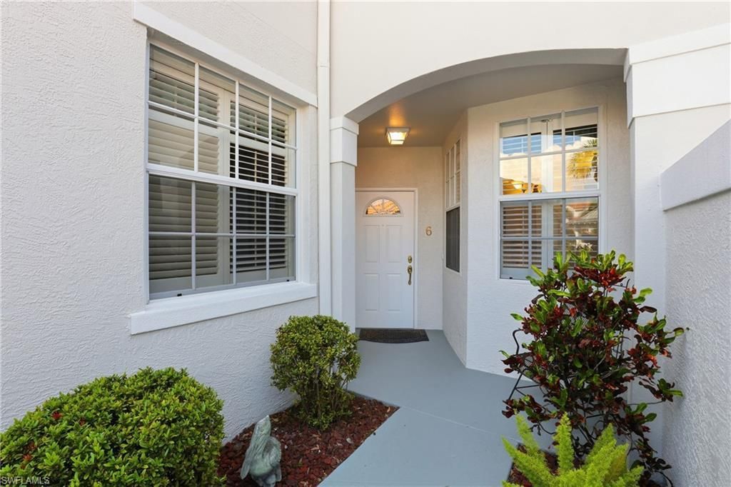 8420 Excalibur Cir, Unit R6, Naples, FL 34108 Photo
