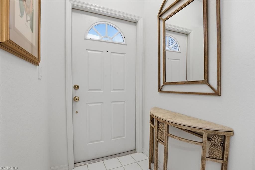 8420 Excalibur Cir, Unit R6, Naples, FL 34108 Photo