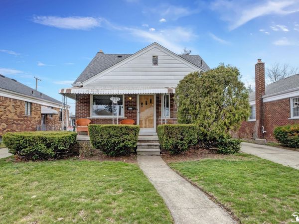 14576 Oceana Avenue, Allen Park, MI 48101