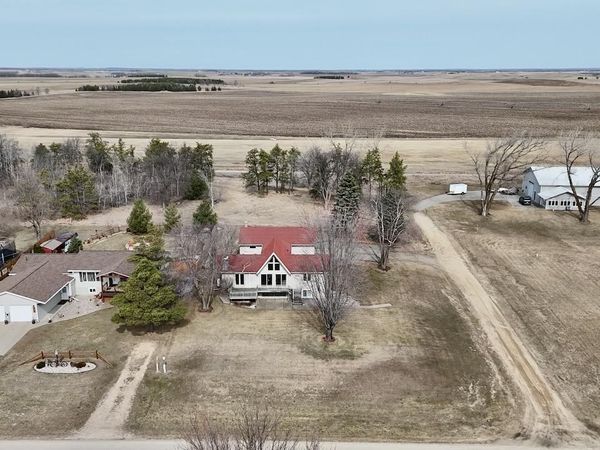 622 N Shore Drive , Battle Lake, MN 56515