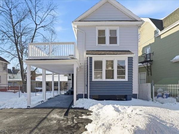 301 N Grove St, East Orange, NJ 07017