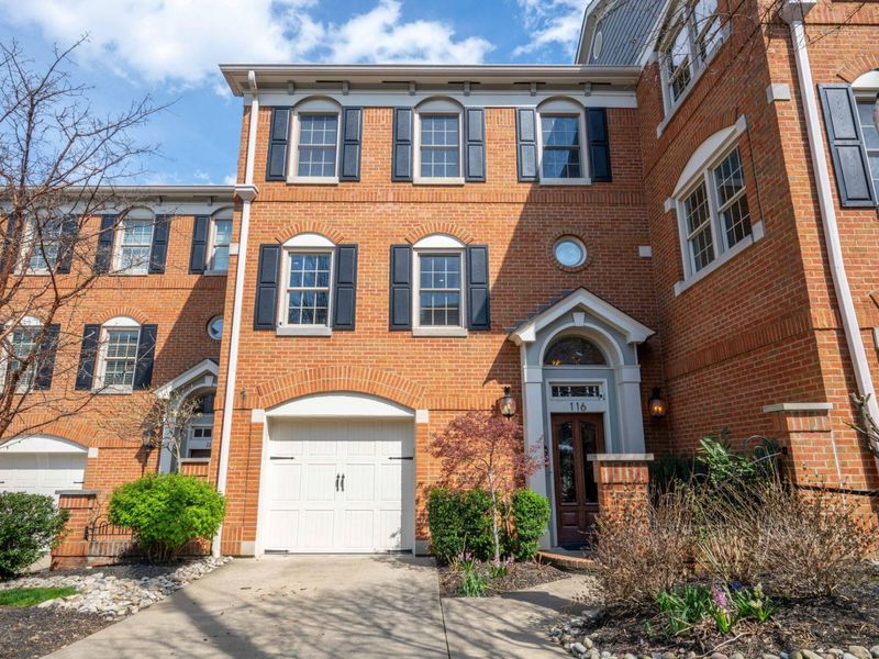 116 Shelby Street, Covington, KY 41011 Photo 2