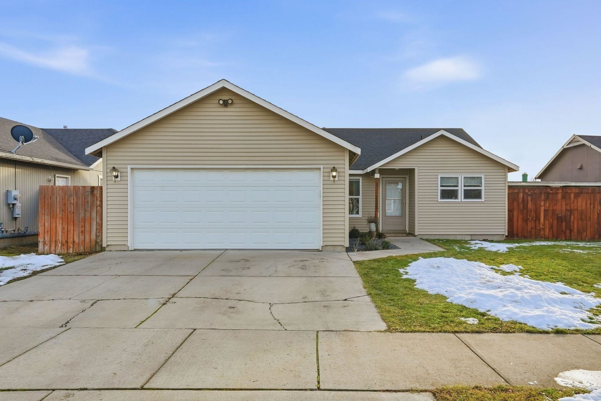 12605 W Tower Ave, Airway Heights, WA 99001 Main Photo