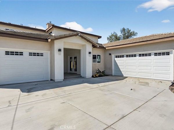 16015 Ceres Avenue, Fontana, CA 92335