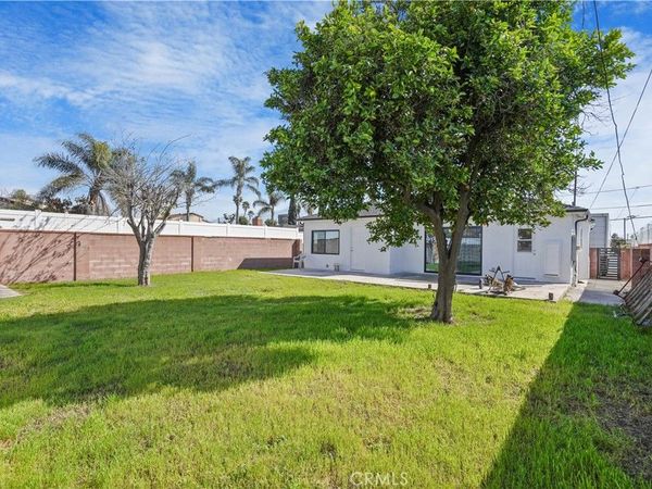 11031 Lull Street, Sun Valley, CA 91352