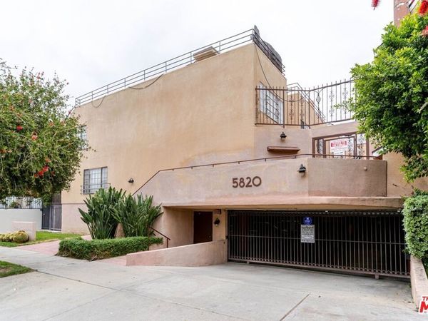 5820 Yolanda Avenue, Unit 5, Tarzana, CA 91356