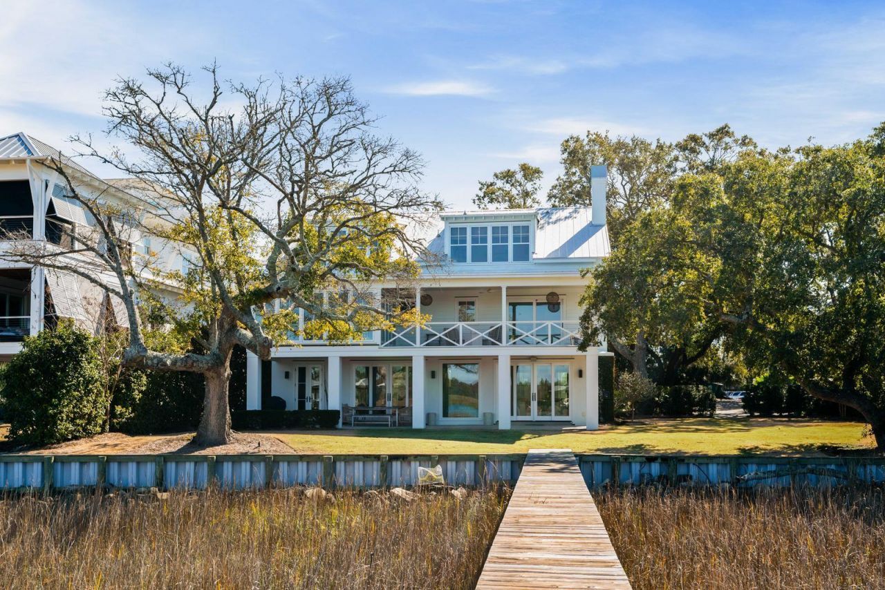 1001 Palm Boulevard Photo 72