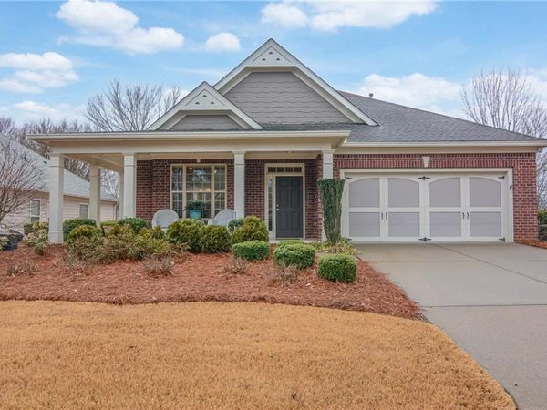 1310 Creek Vista Drive , Cumming, GA 30041