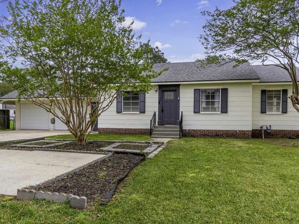 7165 Government St, Baton Rouge, LA 70806