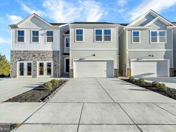 589 W NORTH STREET, SMYRNA, DE 19977