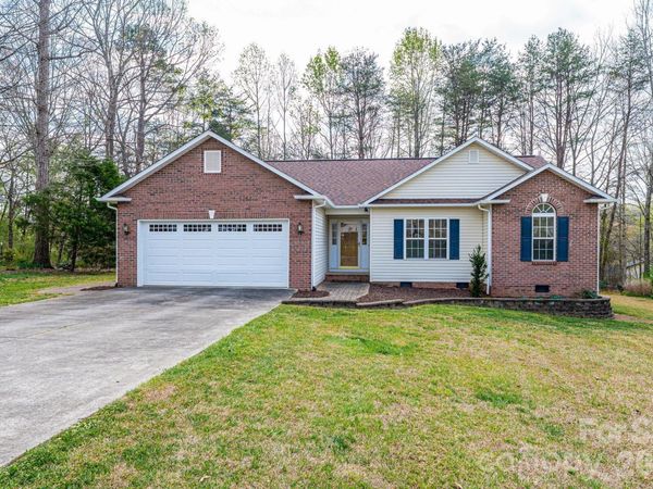 3410 Overbrook Drive , Conover, NC 28613