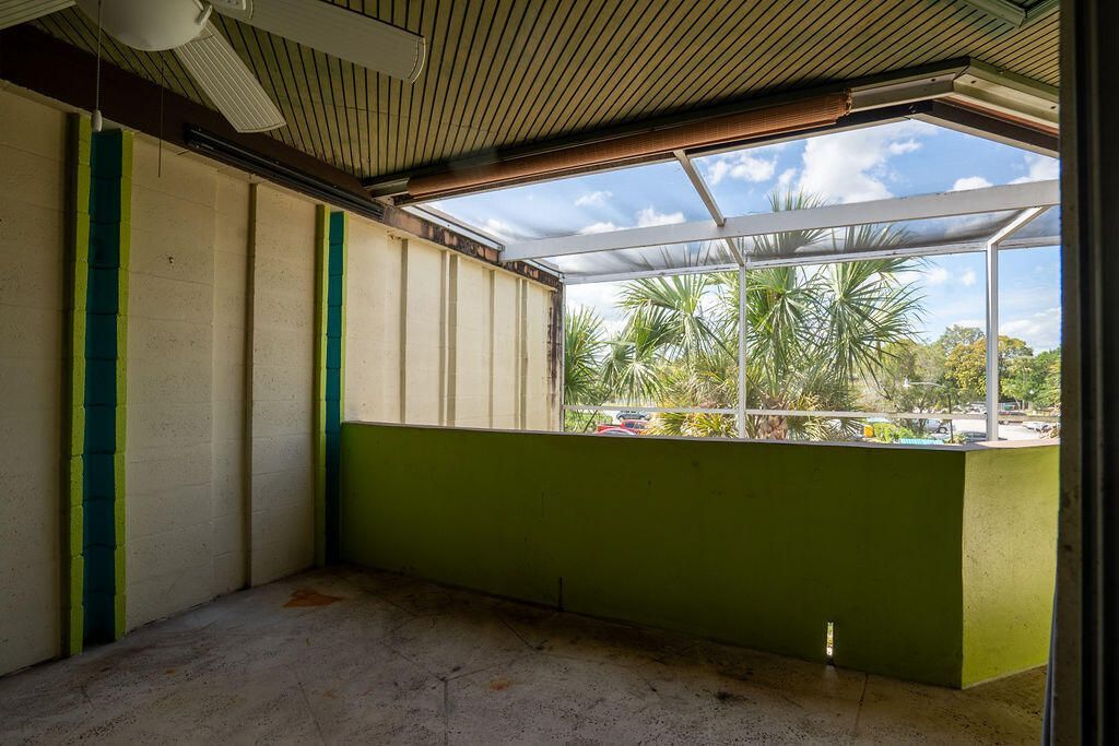 2 Greenway Village N, Unit 210, Royal Palm Beach, FL 33411 Photo