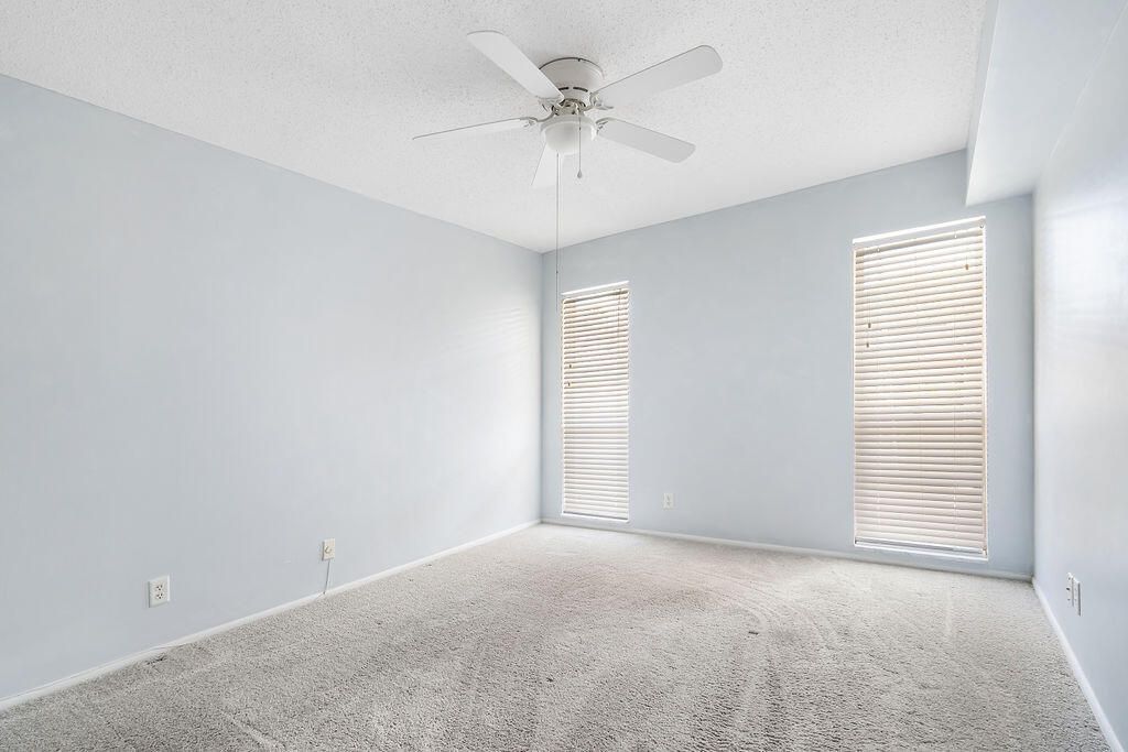 2 Greenway Village N, Unit 210, Royal Palm Beach, FL 33411 Photo