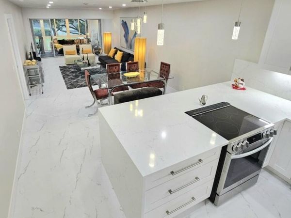 1631 NW 18th Avenue, Unit 201, Delray Beach, FL 33445