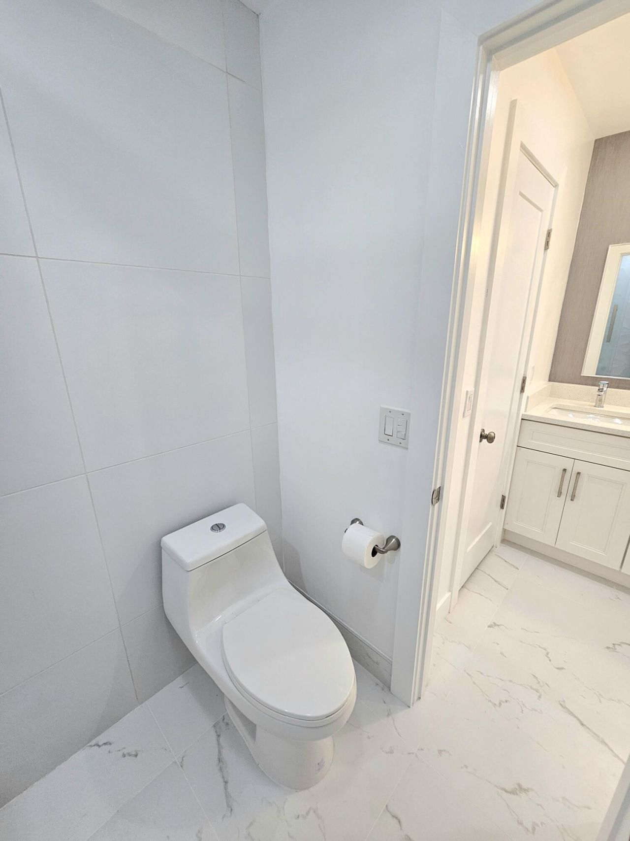 1631 NW 18th Avenue, Unit 201, Delray Beach, FL 33445 Photo