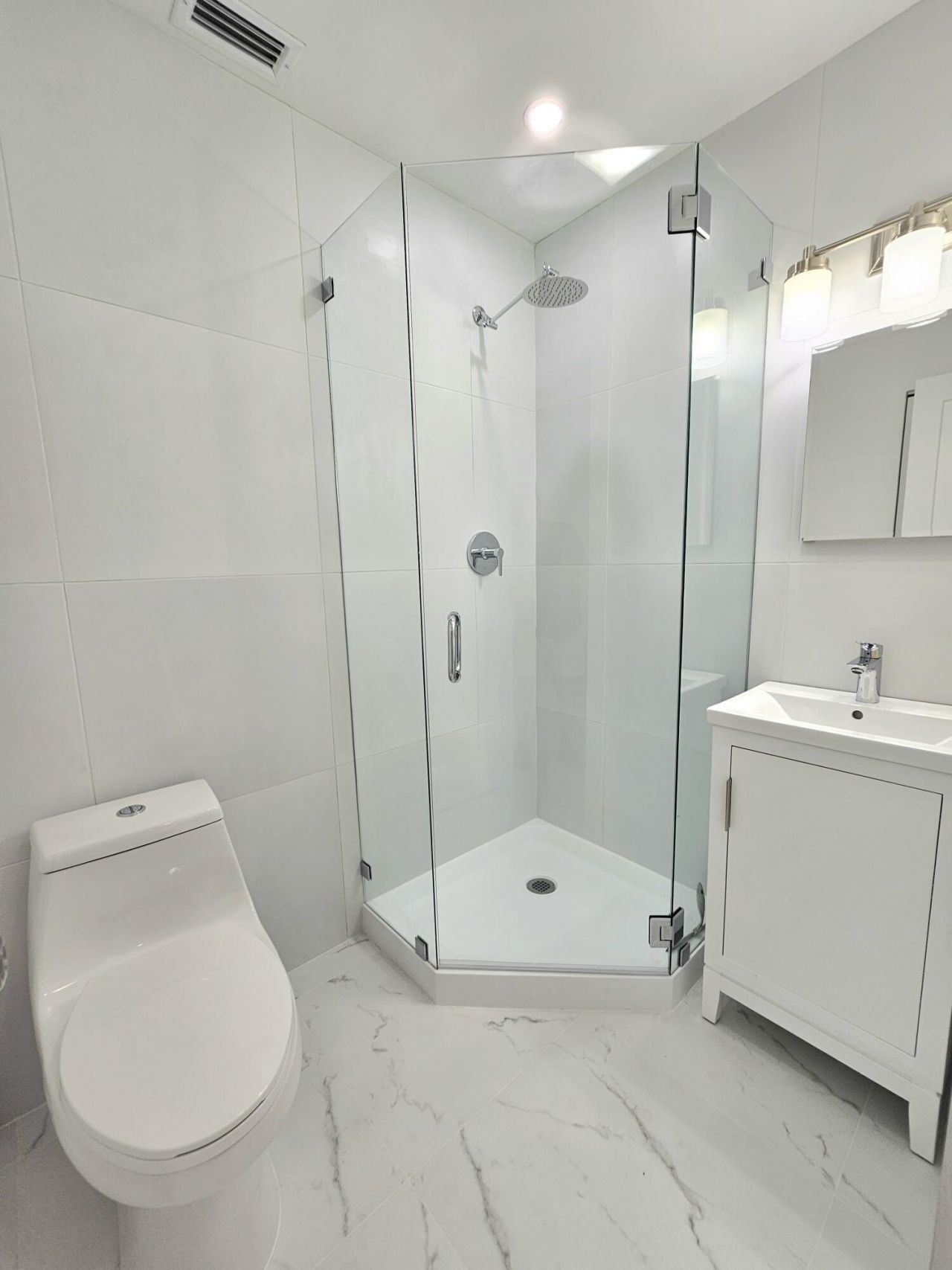 1631 NW 18th Avenue, Unit 201, Delray Beach, FL 33445 Photo