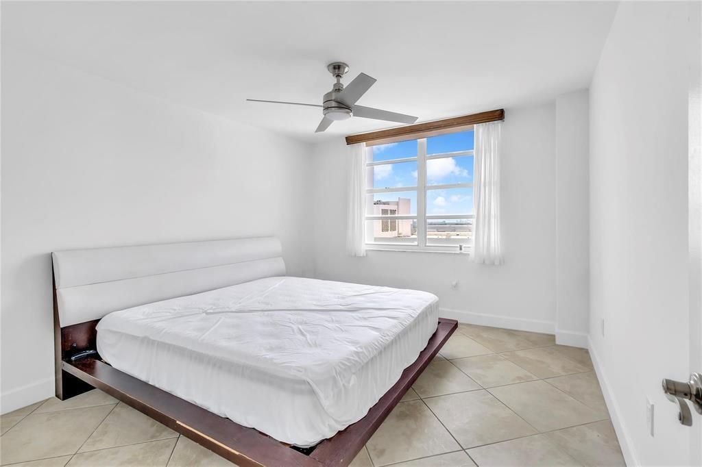 2750 NE 183rd Street, Unit 2202, Aventura, FL 33160 Photo