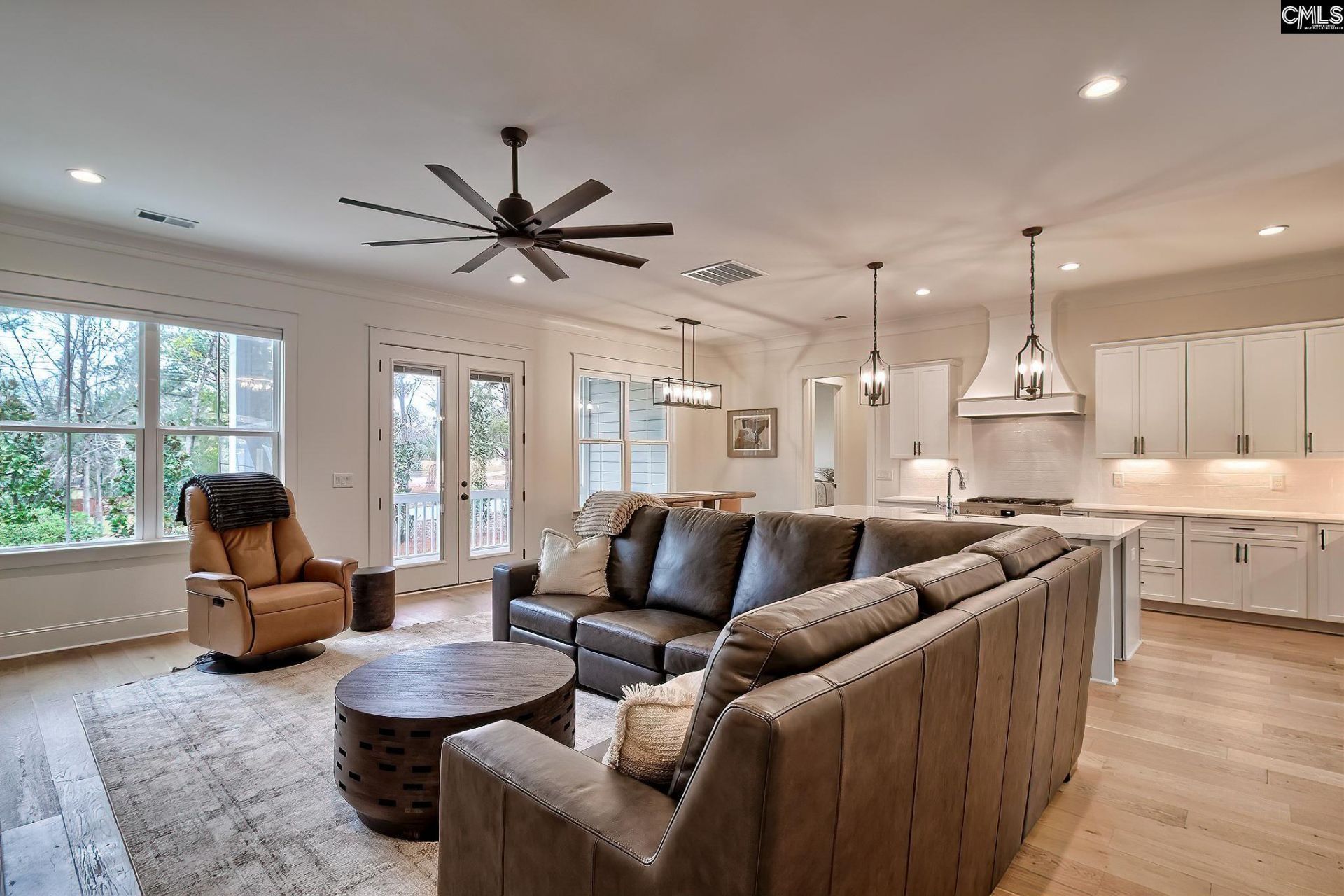 816 Elms Spinney Lane  Photo 11