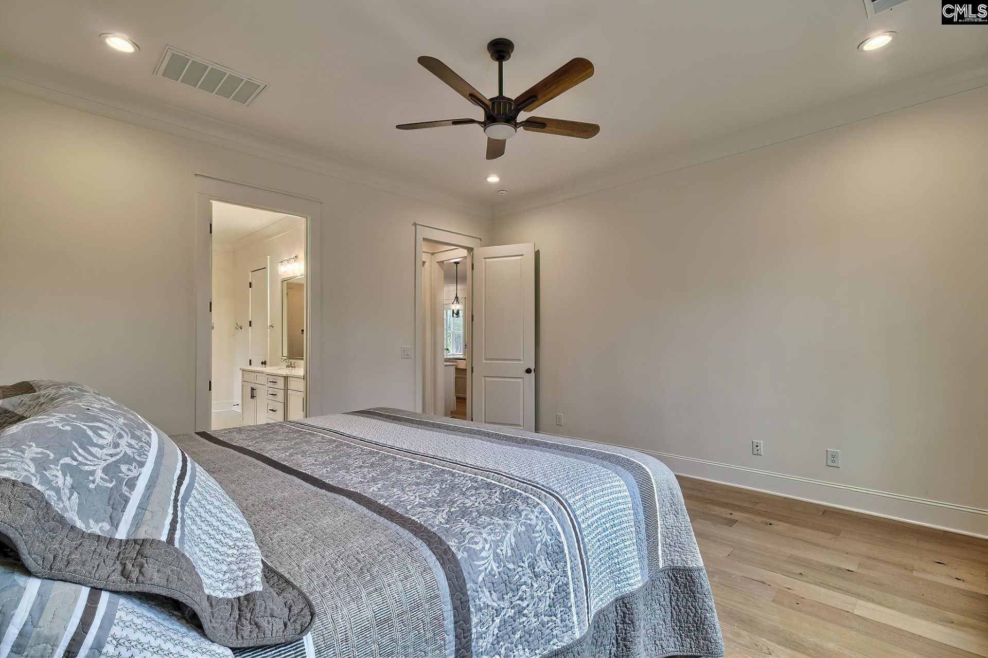 816 Elms Spinney Lane  Photo 21