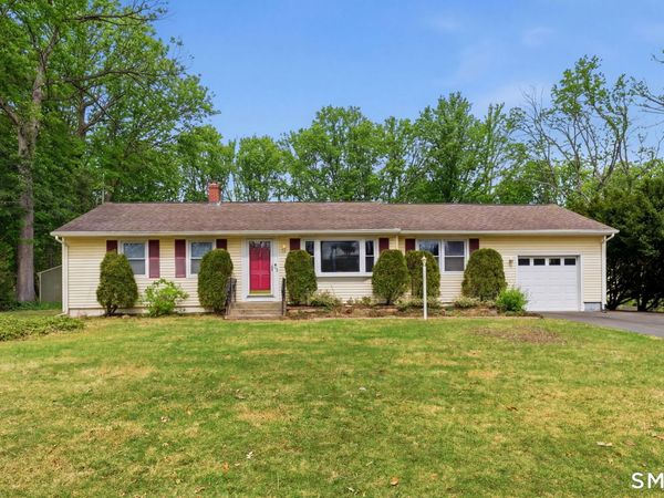 8 Gem, Ellington, CT 06029