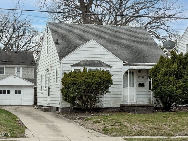 2537 W Sylvania Avenue , Toledo, OH 43613