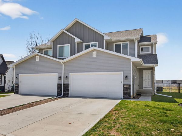 1027 Adler Court, De Soto, IA 50069