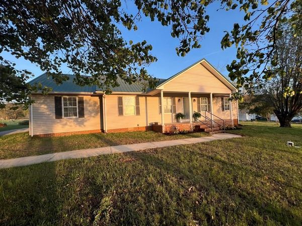 885 Frank Anderson Rd, Sparta, TN 38583