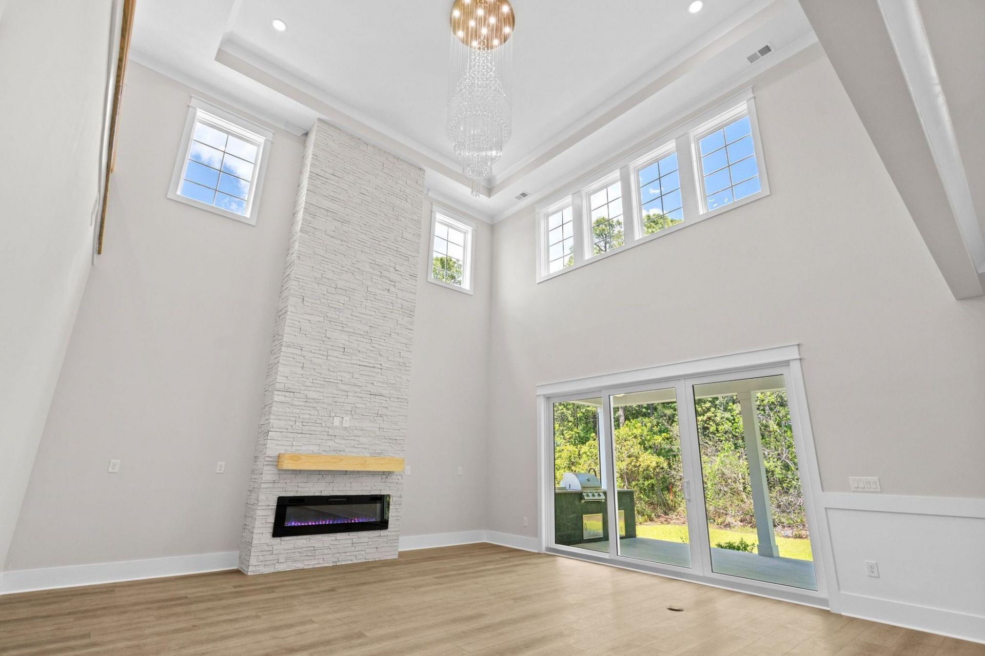 409 Seabury Ln. Photo 13