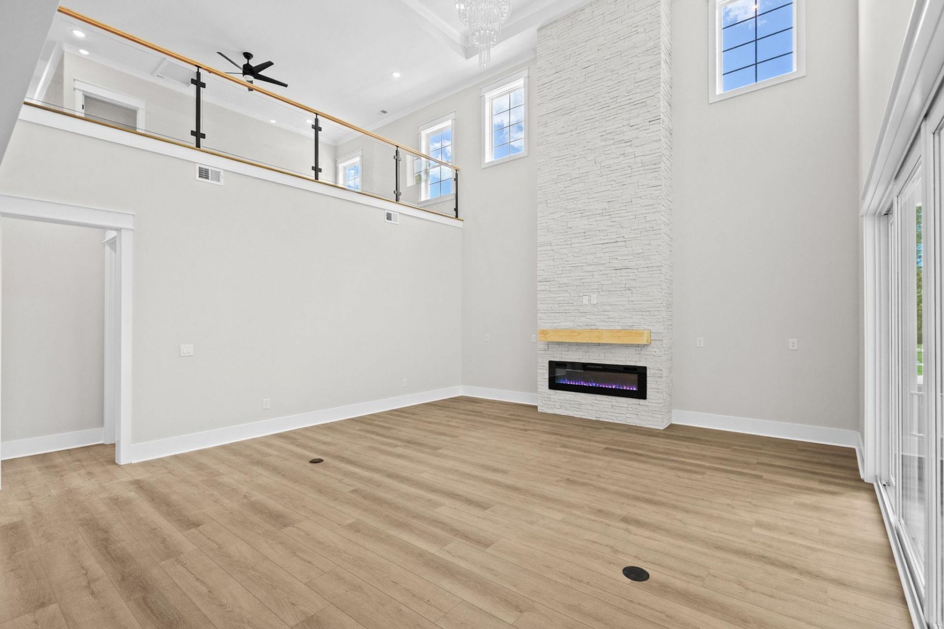 409 Seabury Ln. Photo 15