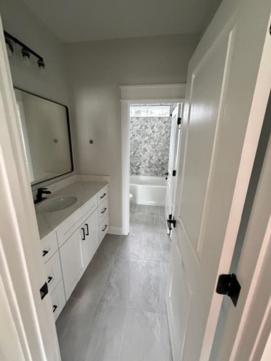 409 Seabury Ln.  Photo 35