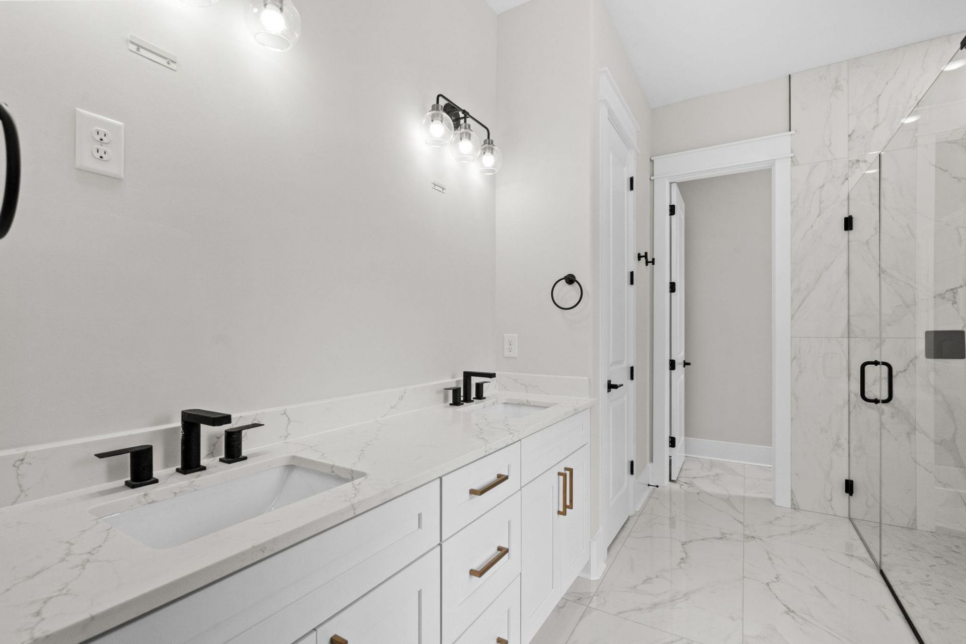 409 Seabury Ln. Photo 36