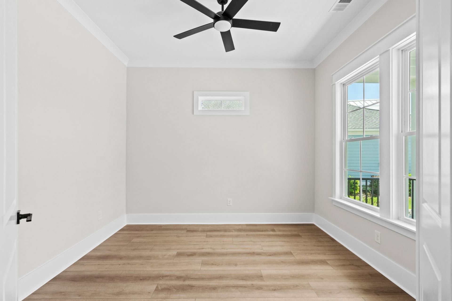 409 Seabury Ln. Photo 39