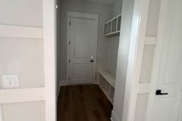 409 Seabury Ln. photo 4