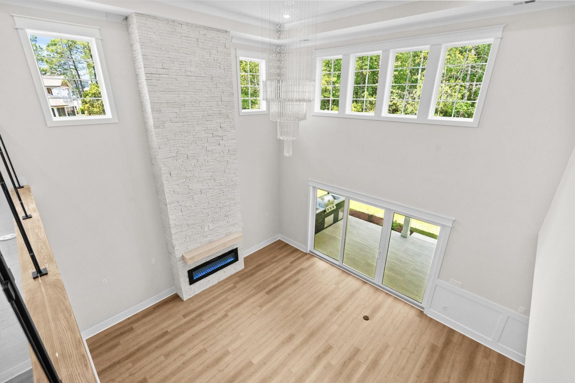 409 Seabury Ln. Photo 48