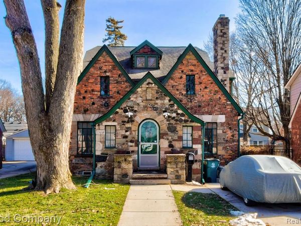 637 S CONNECTICUT Unit 4, Royal Oak, MI 48067