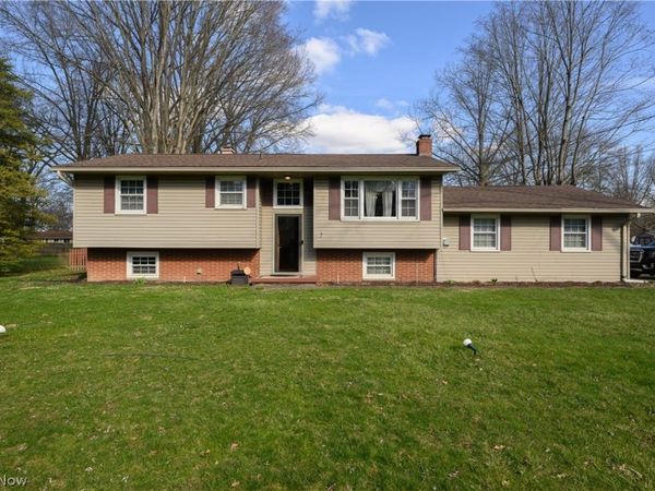 10770 Dot Avenue NE, Alliance, OH 44601