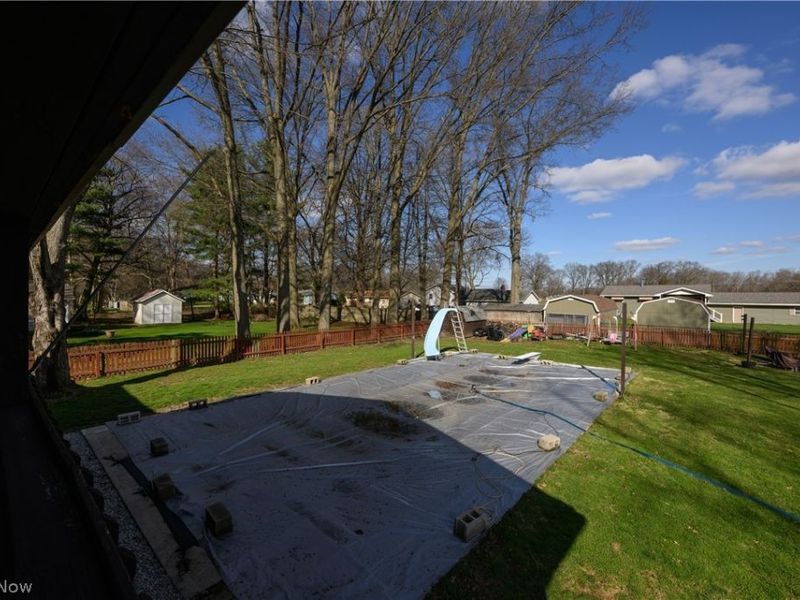 10770 Dot Avenue NE, Alliance, OH 44601 Photo 27