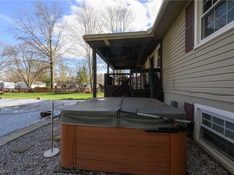 10770 Dot Avenue NE, Alliance, OH 44601 Photo 28