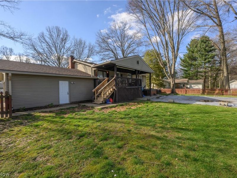 10770 Dot Avenue NE, Alliance, OH 44601 Photo 29