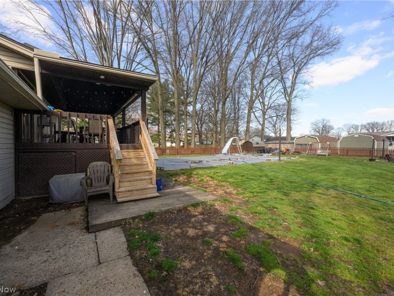 10770 Dot Avenue NE, Alliance, OH 44601 Photo 30