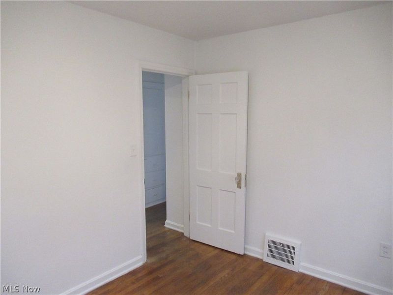 1616 Douglas Road, Wickliffe, OH 44092 Photo 9