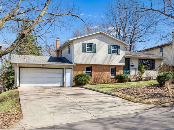 1210 Ottawa Avenue, West Saint Paul, MN 55118