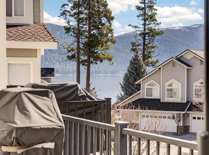 78 Lakeside Drive, Lake Almanor, CA 96137 Photo