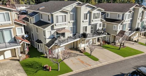 78 Lakeside Drive, Lake Almanor, CA 96137 Photo