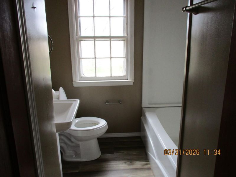 6770 N Troy Sidney Road, Piqua, OH 45356 Photo 8