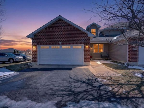 3721 Green Tree Lane, DEKALB, IL 60115