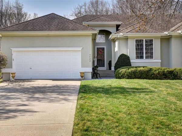 4422 S Davidson Drive, Independence, MO 64055