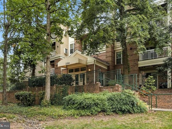 2204 WESTCOURT LANE, Unit 109, HERNDON, VA 20170